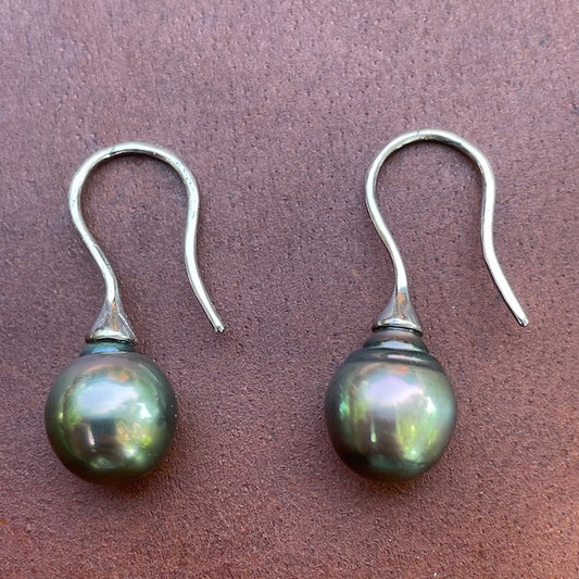 Tahiti Pearl Earring